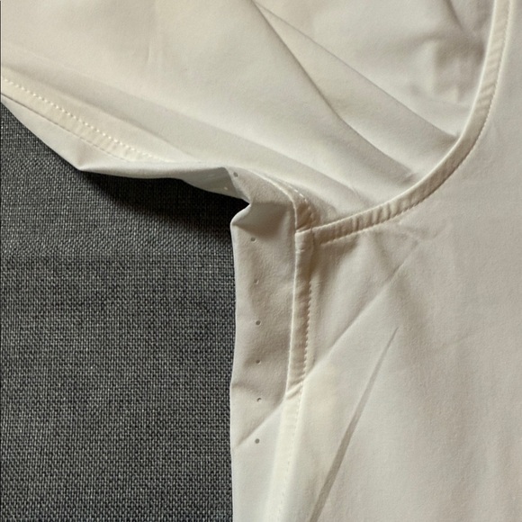 Athleta White Long Sleeve Button Up size Medium Button up Shirt - Picture 4 of 8